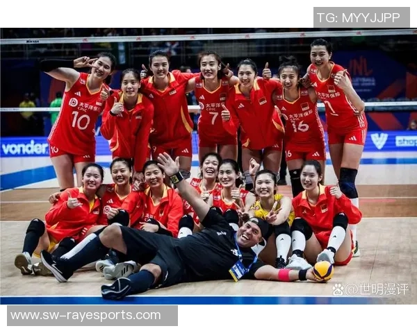 2014年世界女排大奖赛澳门站精彩对决中国女排迎战韩国队全力以赴争夺胜利 2014年世界女排大奖赛澳门站精彩对决中国女排迎战韩国队全力以赴争夺胜利